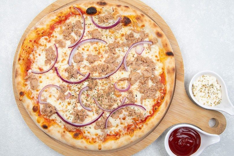 Tuna Pizza