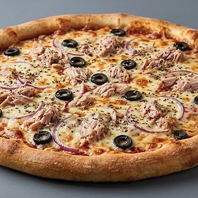 Tuna Stuffed Pizza