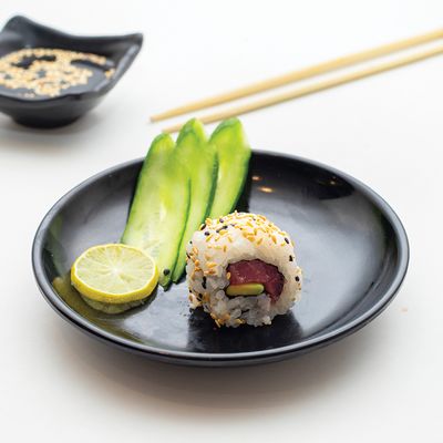 Tuna Uramaki
