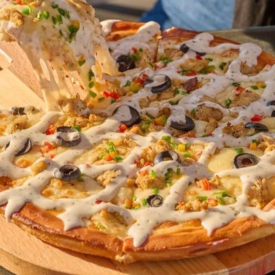 بيتزا التونة