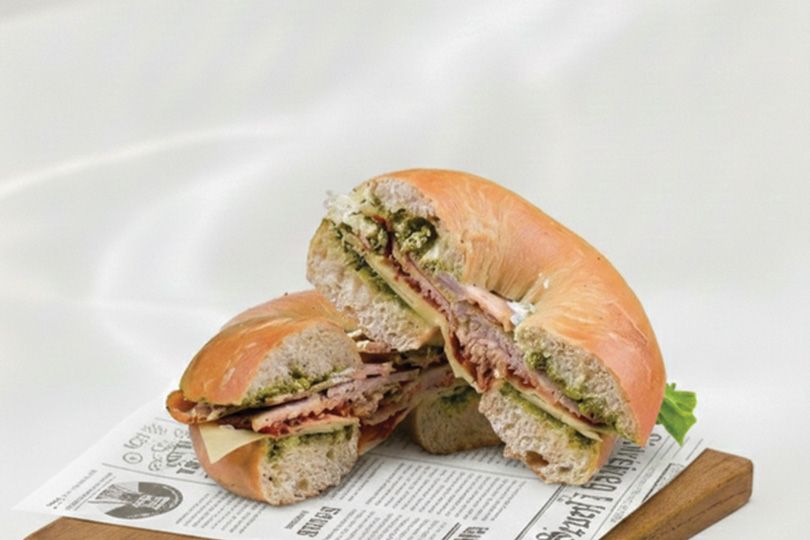 Turkey & Pesto Bagel
