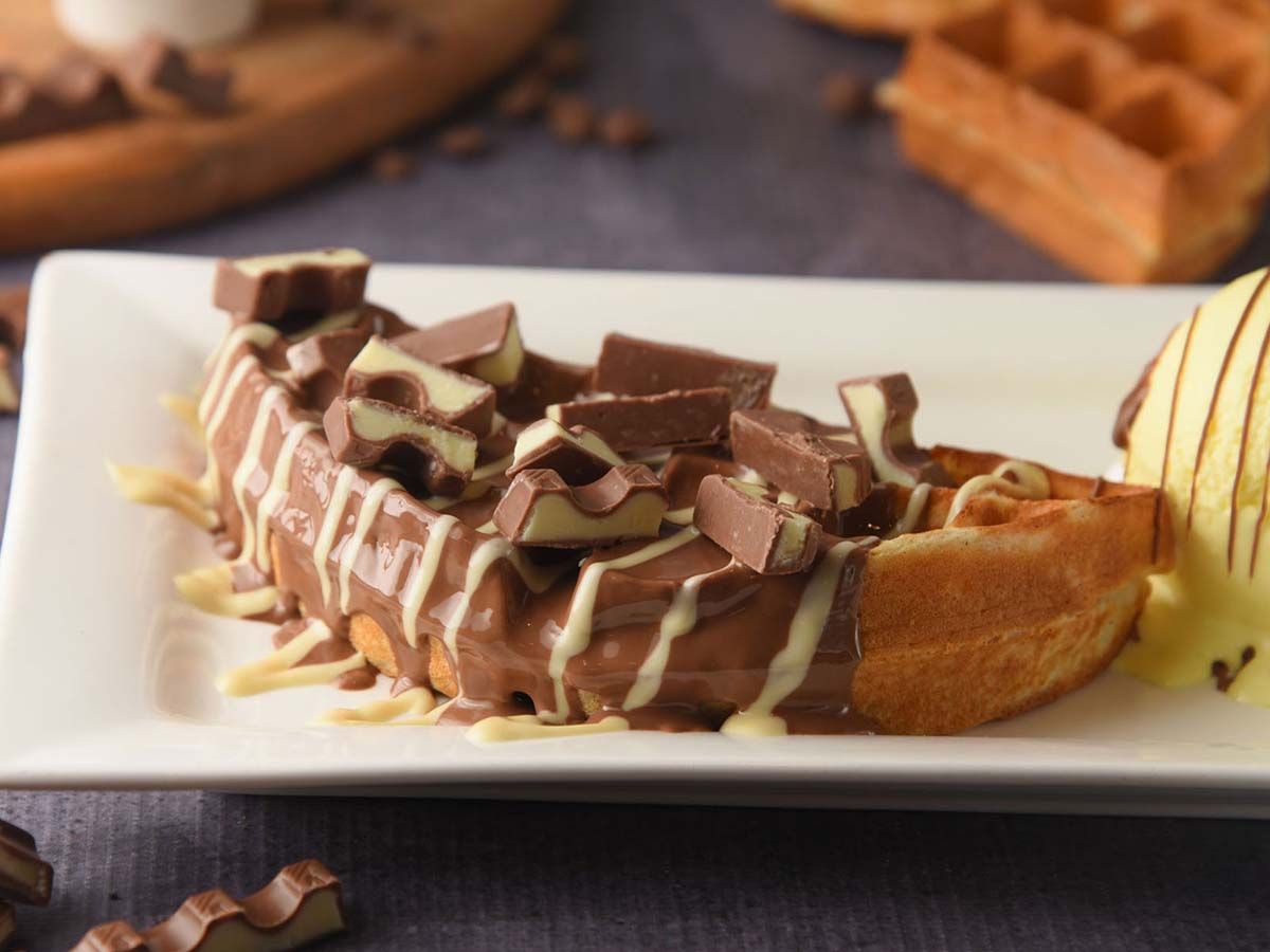 Twix Caramel Waffle