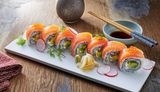 URA MAKI SALAMON