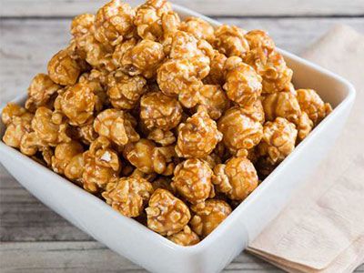 Pop Corn With Caramel