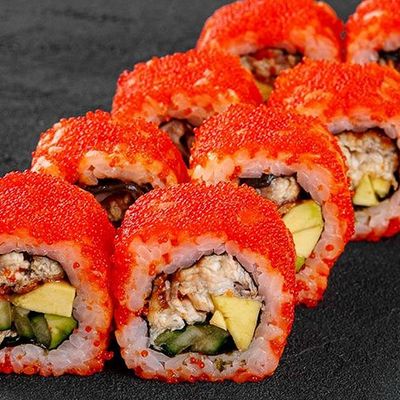 Ura California Roll Caviar