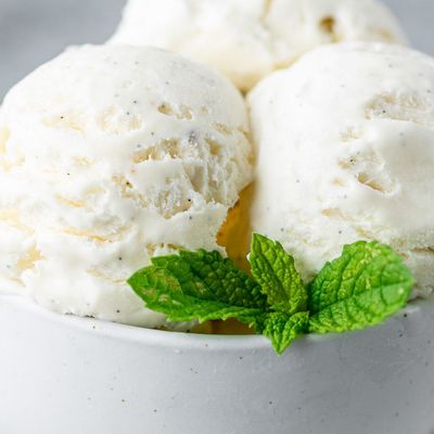Vanilla Ice Cream Bowl