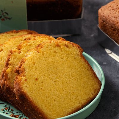 Vanilla Pound Cake Slice