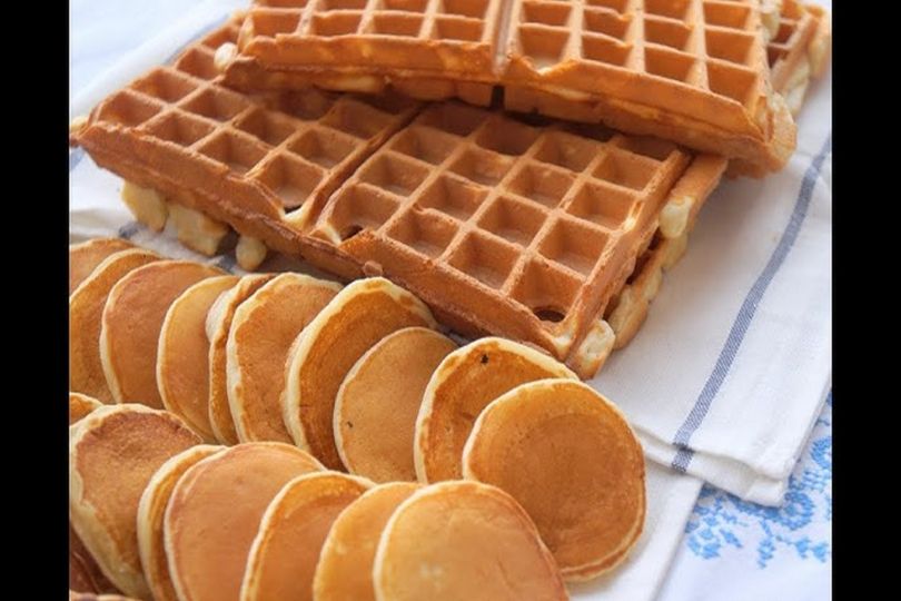 Waffle and mini pancake box