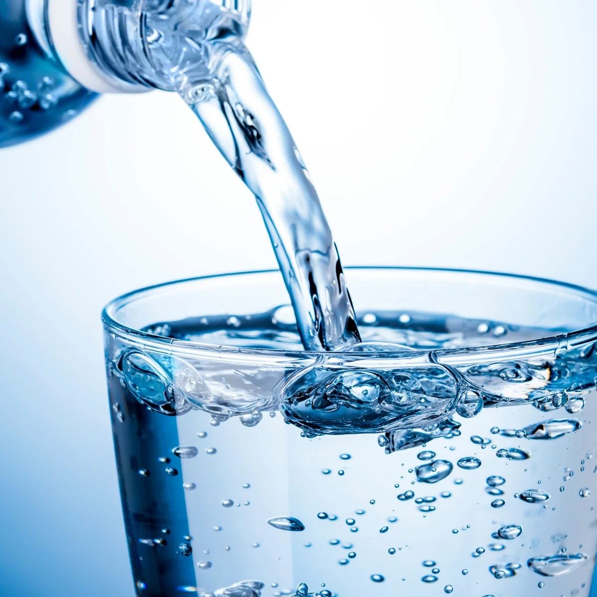 Water 0.6 L
