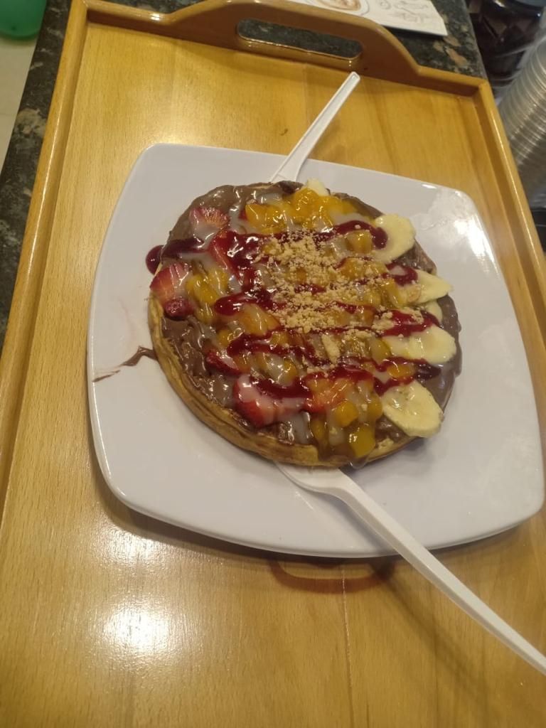 Mix Fruits Tart Waffle