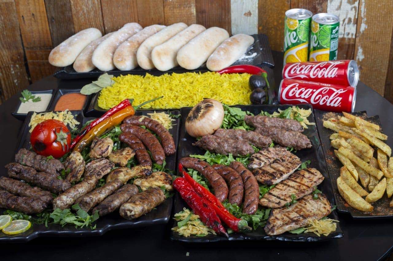 Family Service - Enough For 4 Persons
