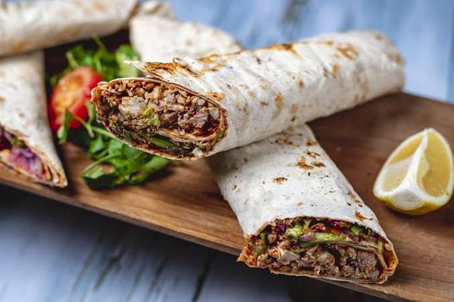 Order Meat Shawerma Syrian Sandwich And Get French Fries Free