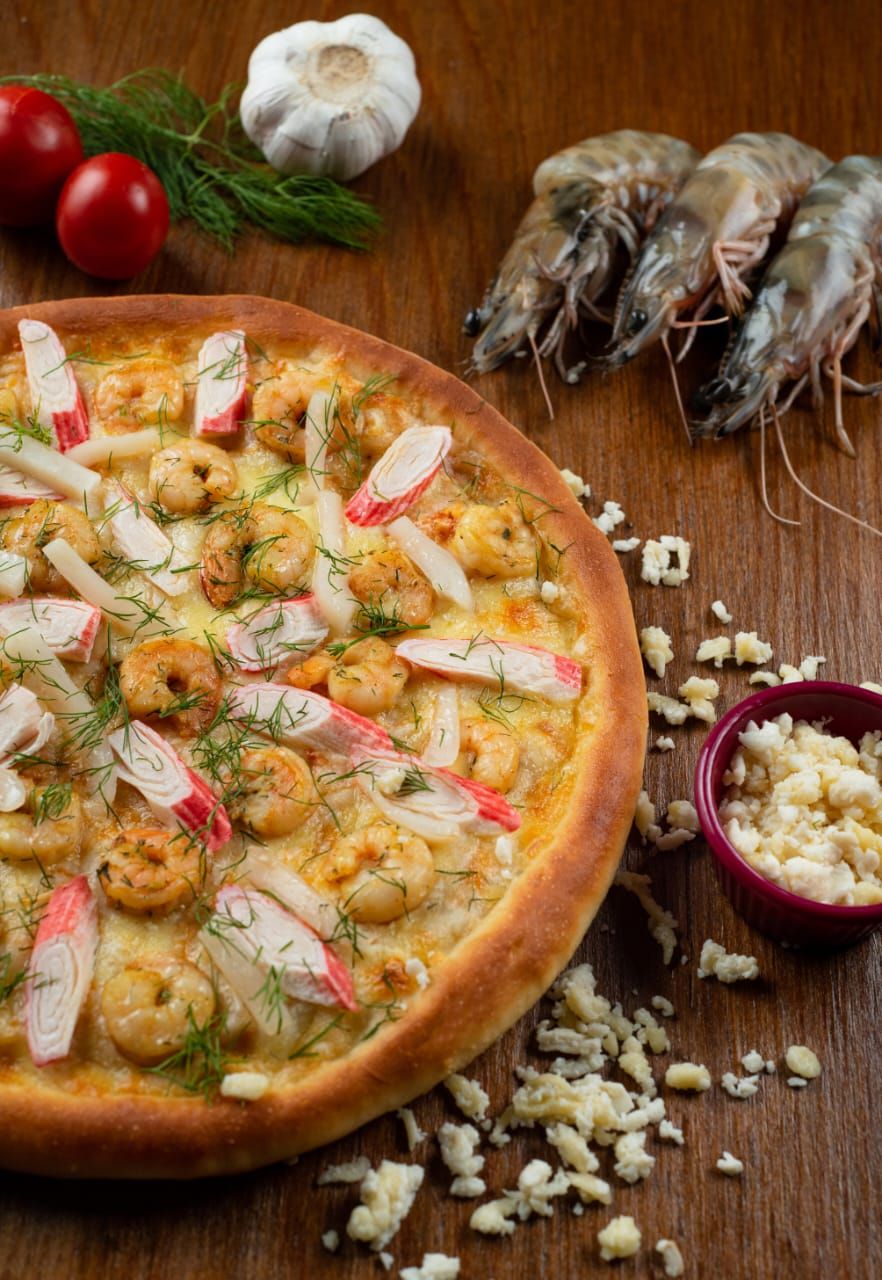 Shrimps pizza