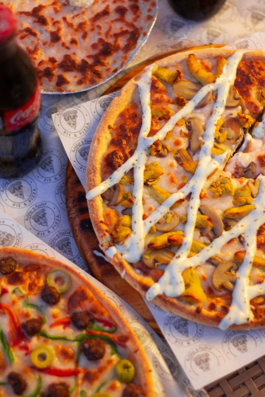 Pastrami pizza