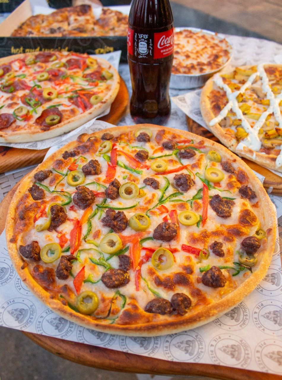 Sausage pizza