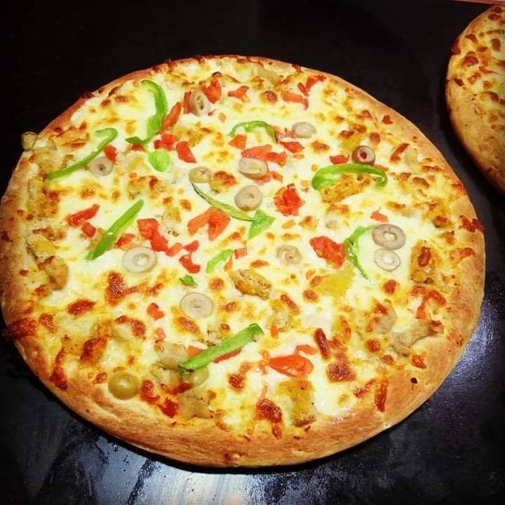 Chicken Pizza