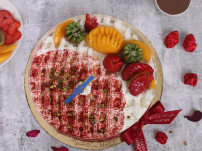 Fruit and red velvet kunafa disc for 12 persons