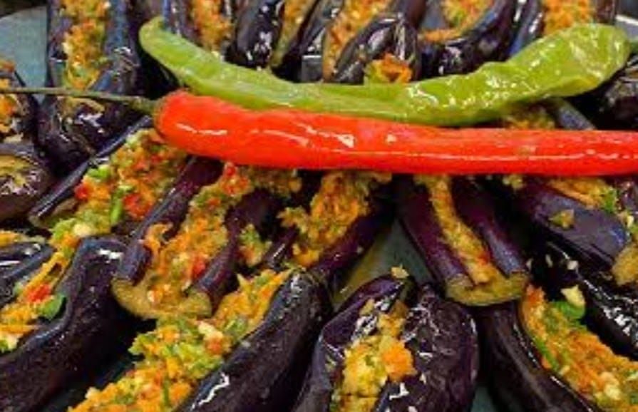 Fried Eggplant And Spicy Pepper
