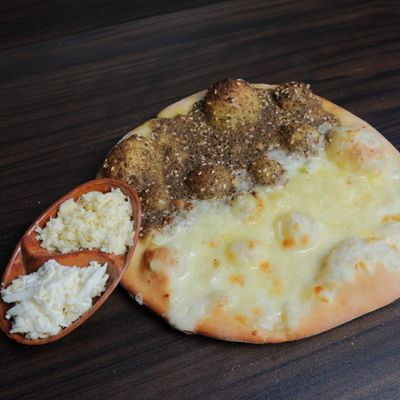 Half thyme half cheese Manoucheh