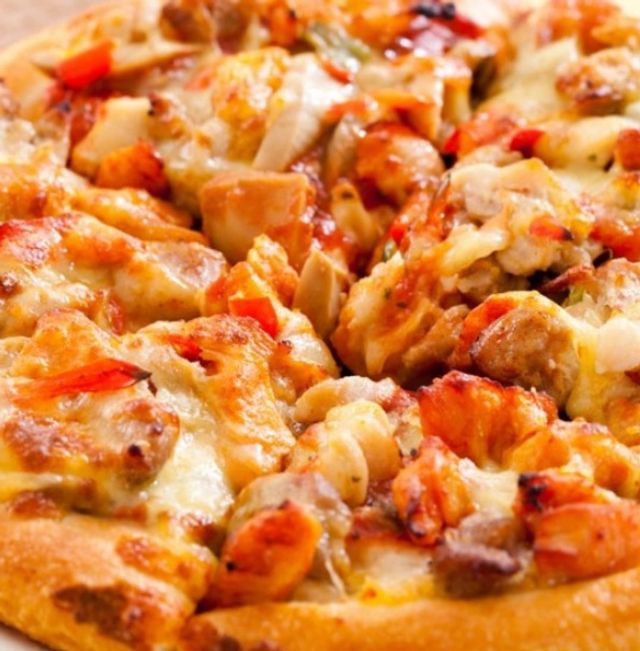 Chicken pane pizza