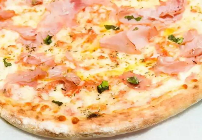 smoke turkey pizza