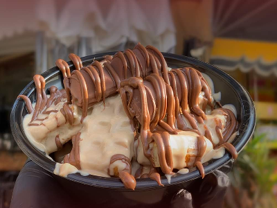 Kinder Bueno Waffle Bites