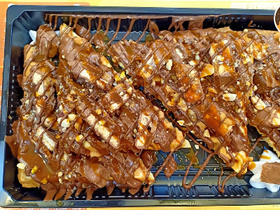 Twix and Snickers Caramel Mix Waffle