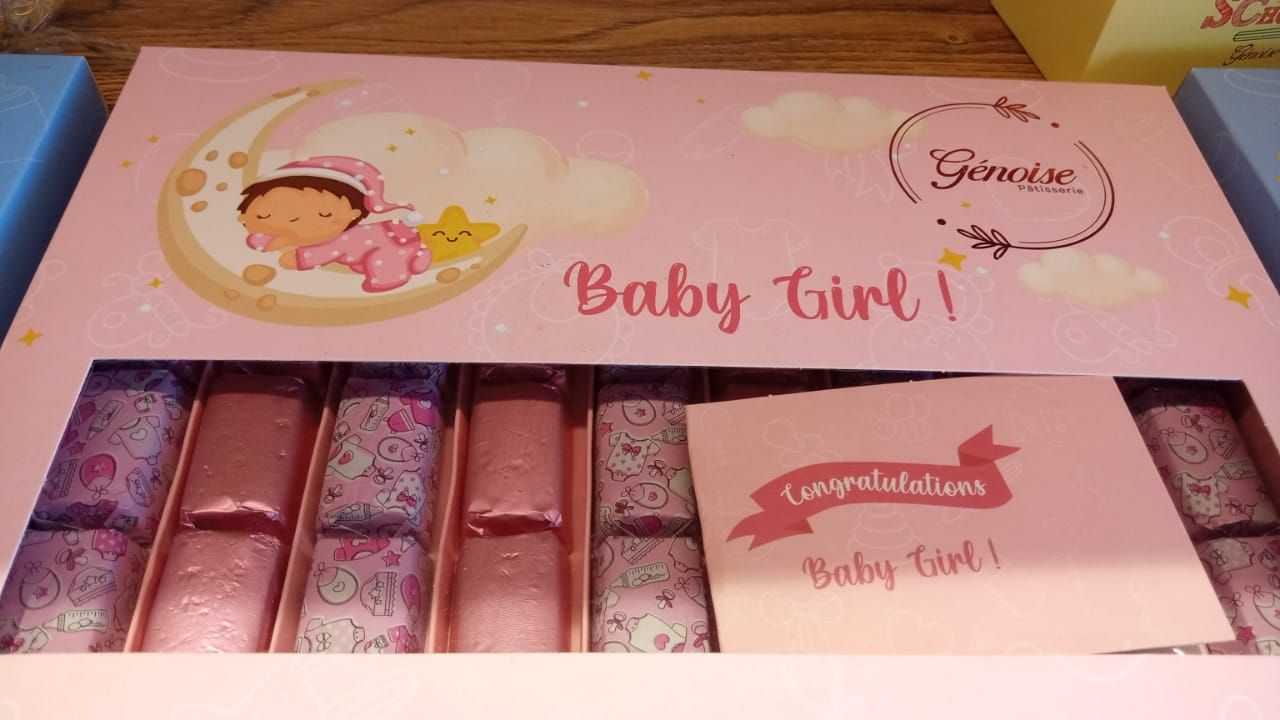Baby shower chocolate girl