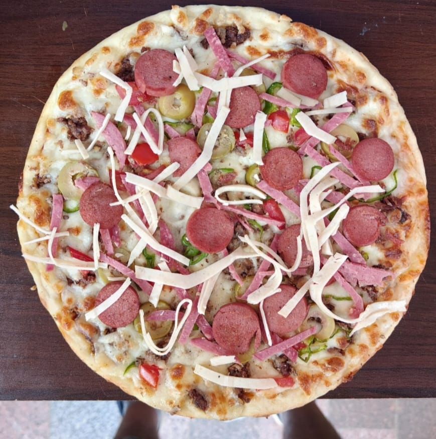 Smoked meat pizza