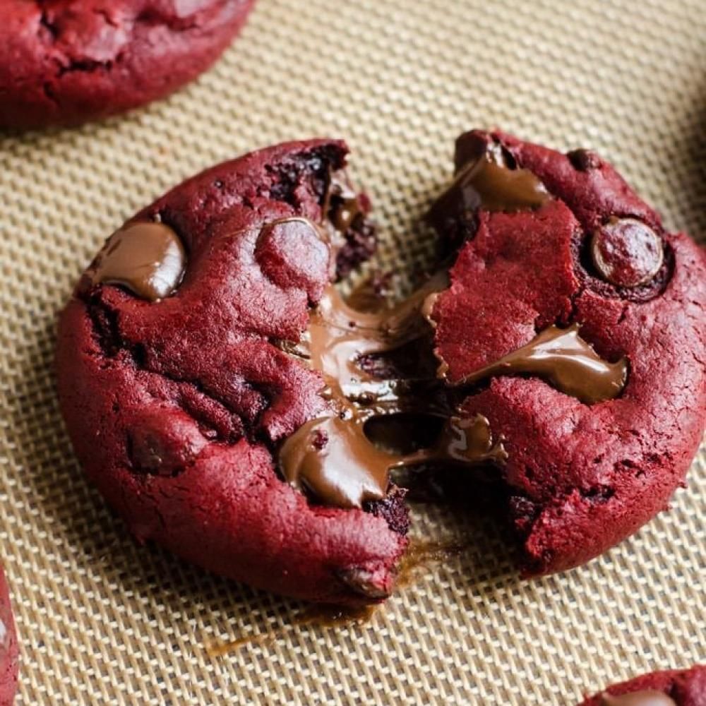 Red Velvet Cookies