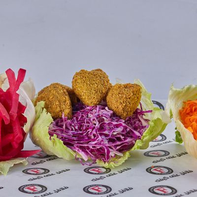 Falafel box with service