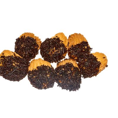 Petit Four with crunches