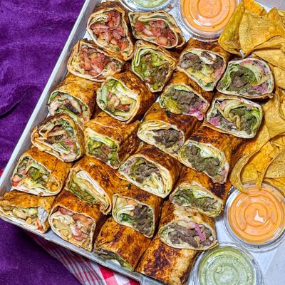 Mini crispy burrito rolls 24pcs: