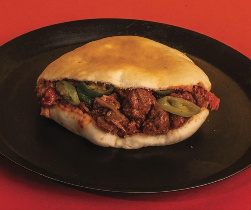 Shami oriental sausage Sandwich