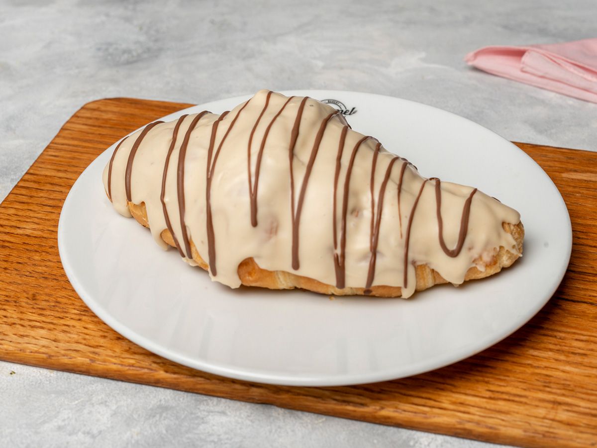 White Chocolate Croissant