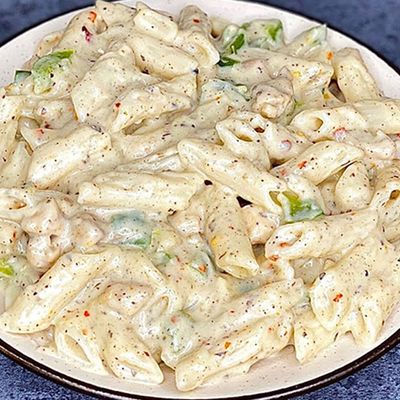 White sauce pasta