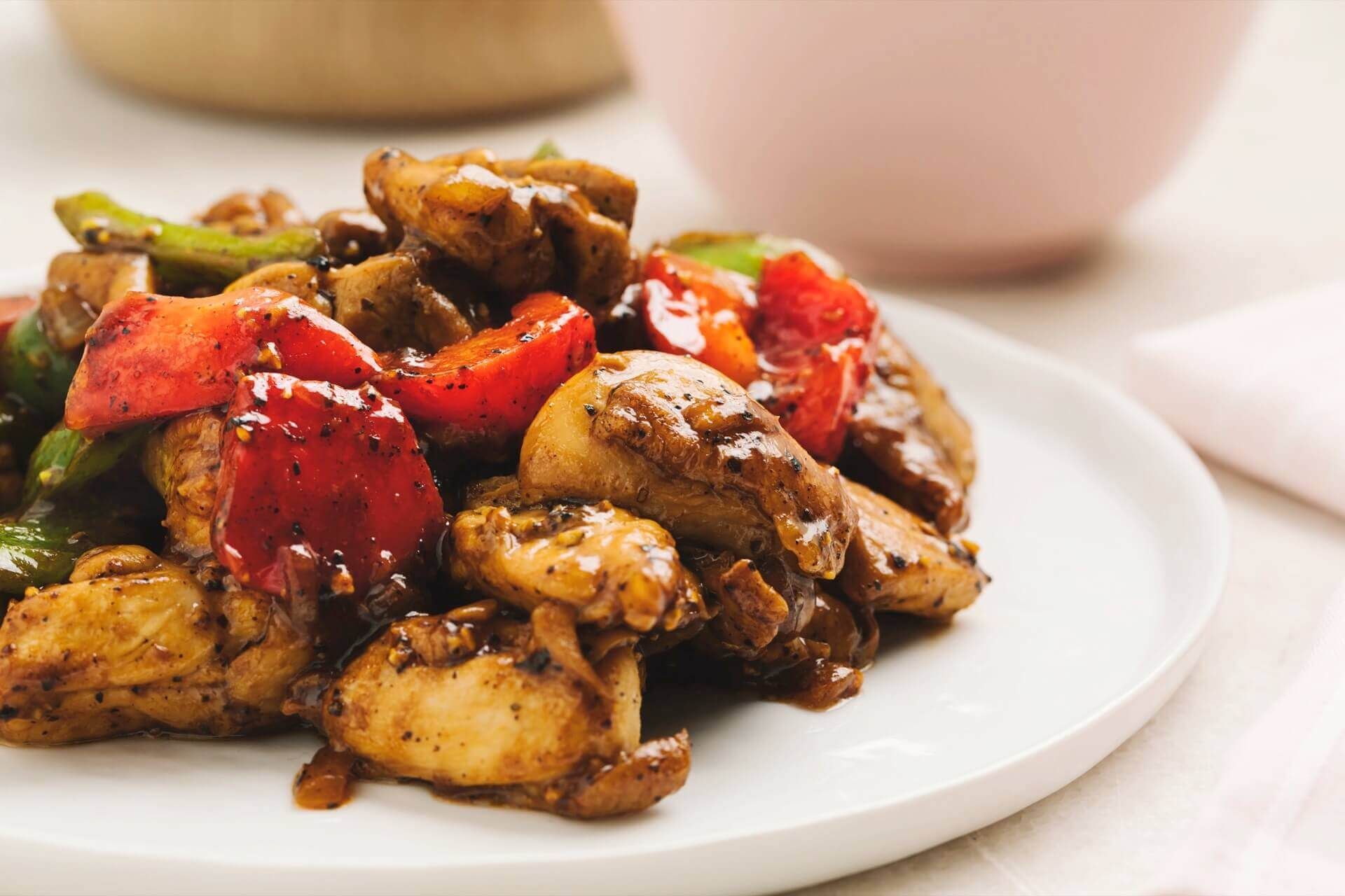 24. Wok Fried Chicken with Black Pepper Sauce