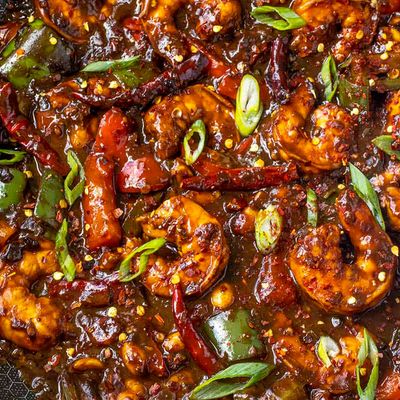 Shrimp wok with fresh basil and hot chili
