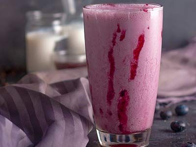 Yogurt With Blueberry Milkshake