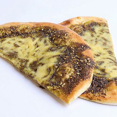 Zaatar with Mozzarella