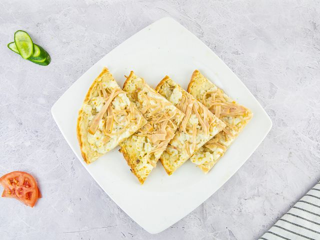 Manakish Smoked Turkey Mozzarella