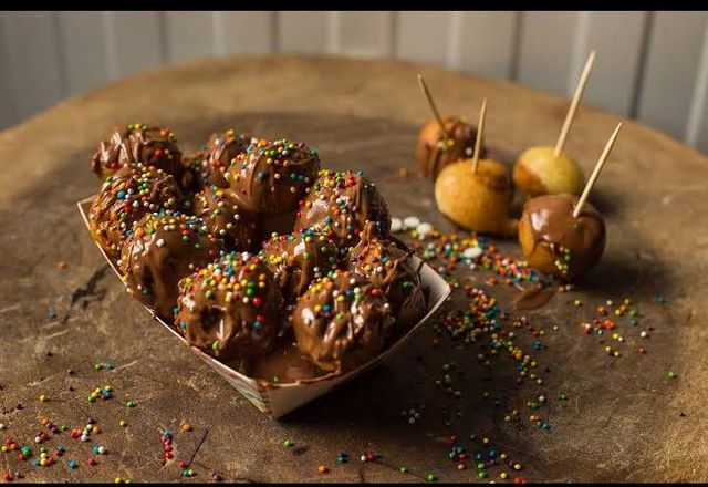 Zalabia With Nutella Chocolate