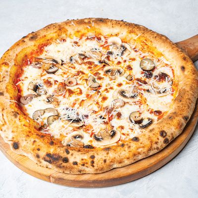 Quattro Estagoni Pizza