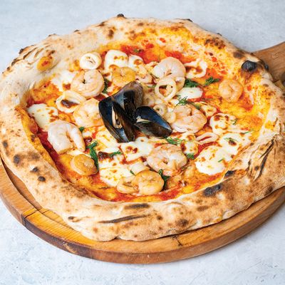 Seafood Pizza