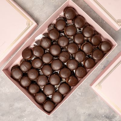 علبة سابليه الشوكولاتة الداكنة