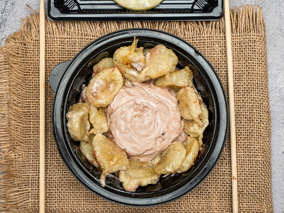 Fried Pineapple With Honey And Ice Cream