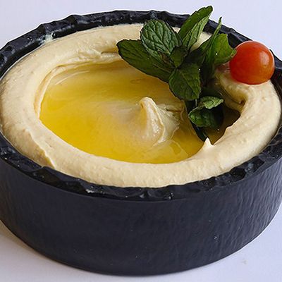Soft Hummus (Mousabaha)