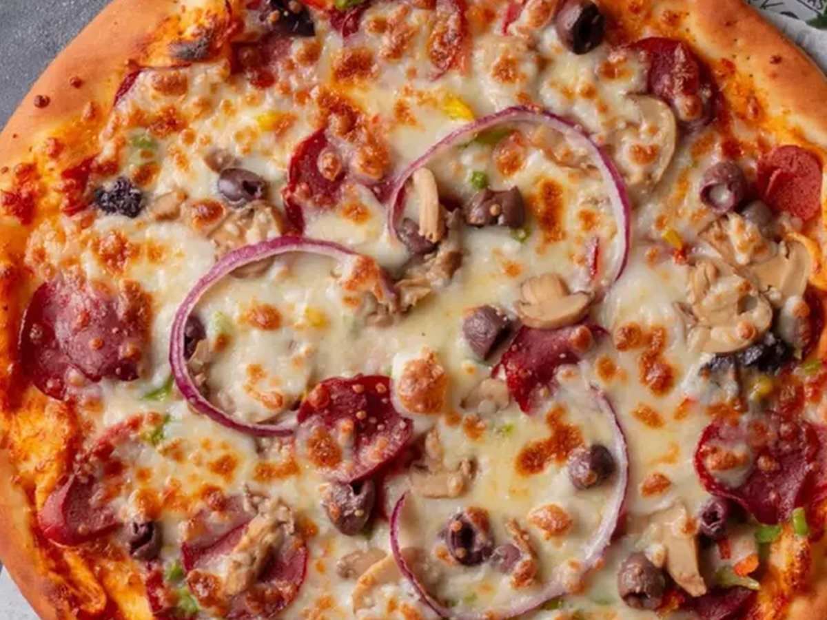 The Legend Pizza