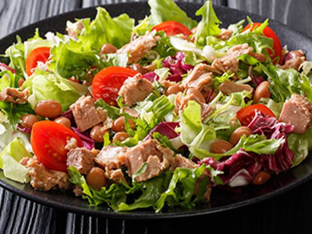 Mediterranean Tuna Salad