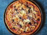 Tuna Pizza